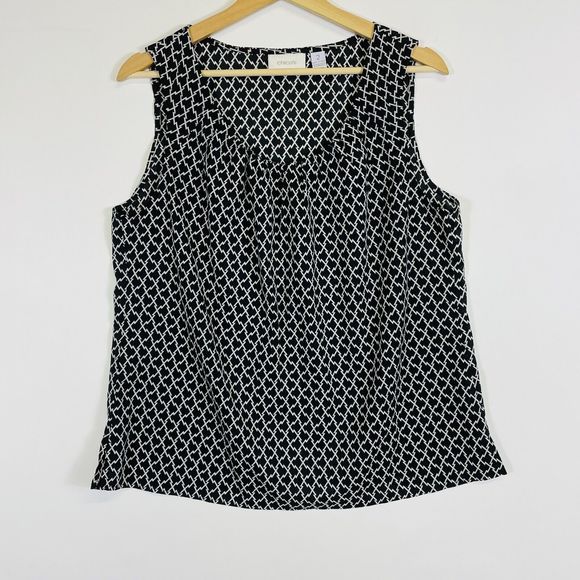 Chico's Black White Geometric Chiffon Gathered Tank Top Womens Sz 2 Medium 8 - Picture 1 of 4